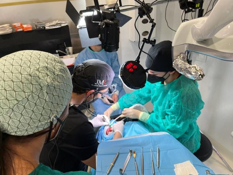 curso-complicaciones-cirugia-regeneracion-osea-01