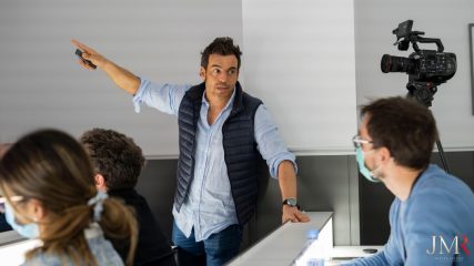 Curso Regeneración Ósea Guiada - Clínica Borg Center Barcelona 2022