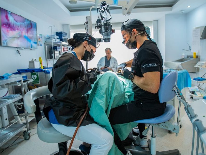 curso-complicaciones-cirugia-regeneracion-osea-04jpg