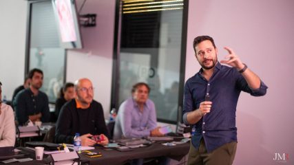 Curso-implantologia-estetica-2024