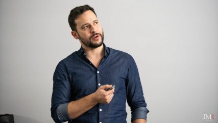 Curso-implantologia-estetica-2024